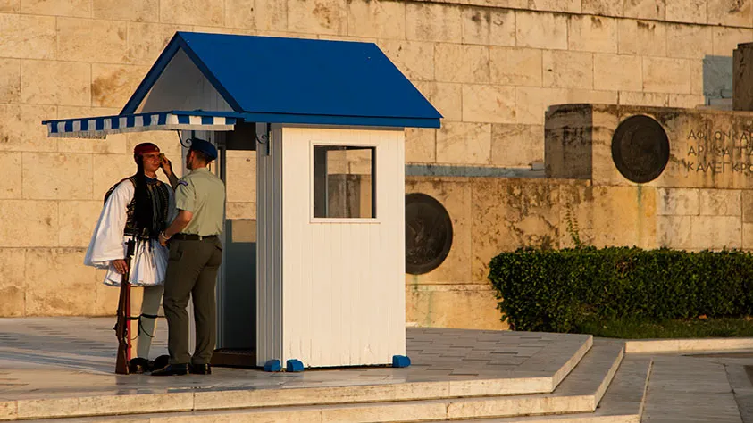 greece vacation packages - evzonas parliament